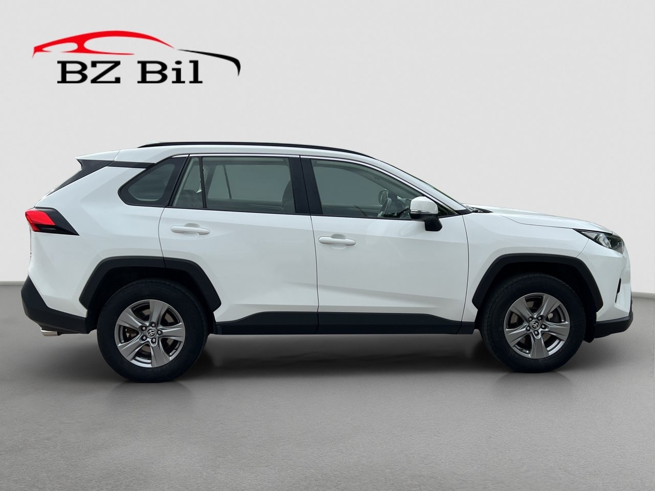 Toyota RAV4 2022, kuva 6/10