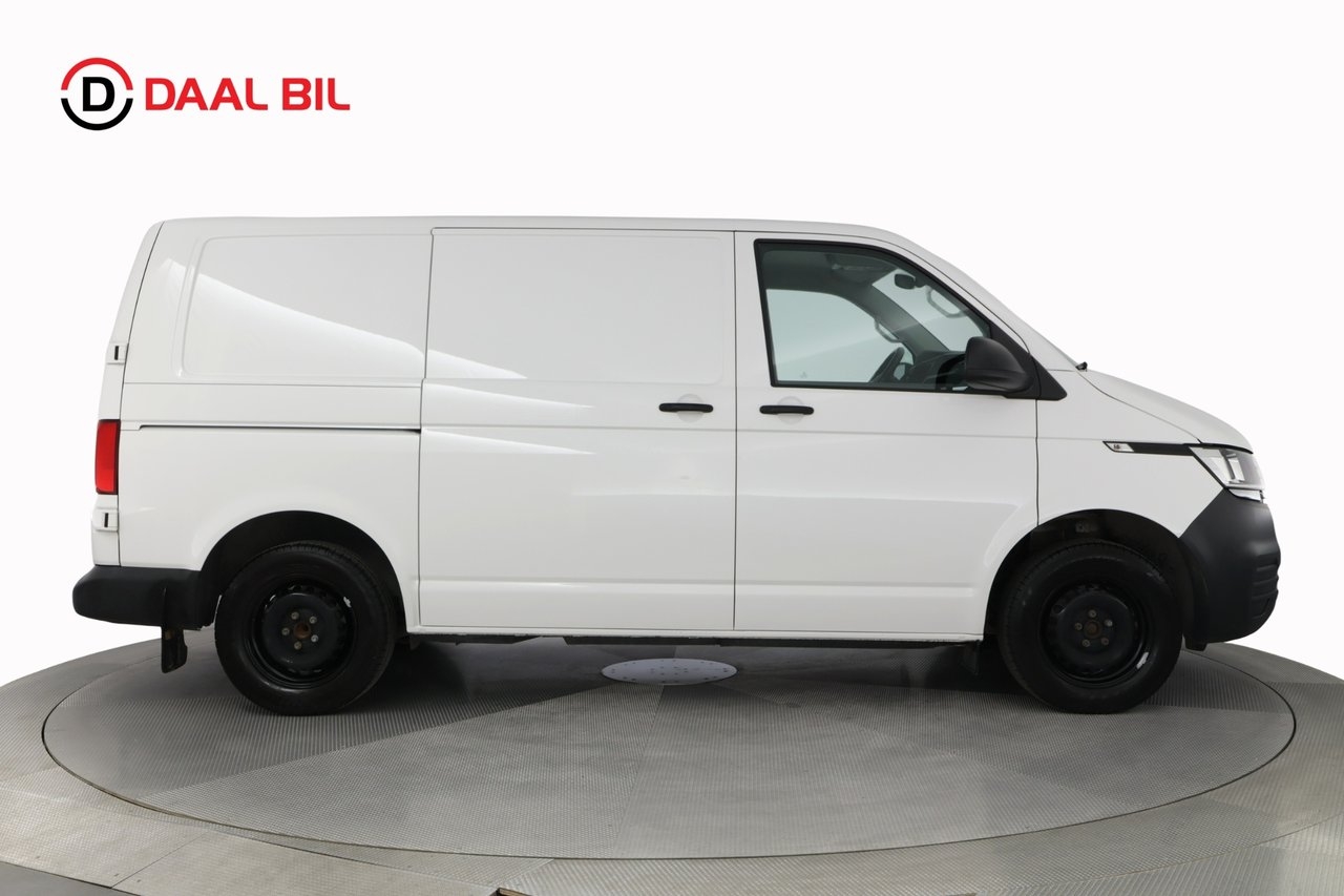 Volkswagen Transporter 2023, bild 5/24