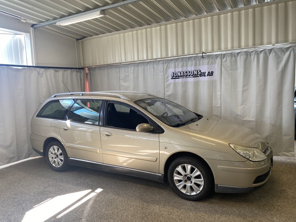 Citroen C5 HDi 110 hk SX Komb Man Drag 2008, bild 3/9