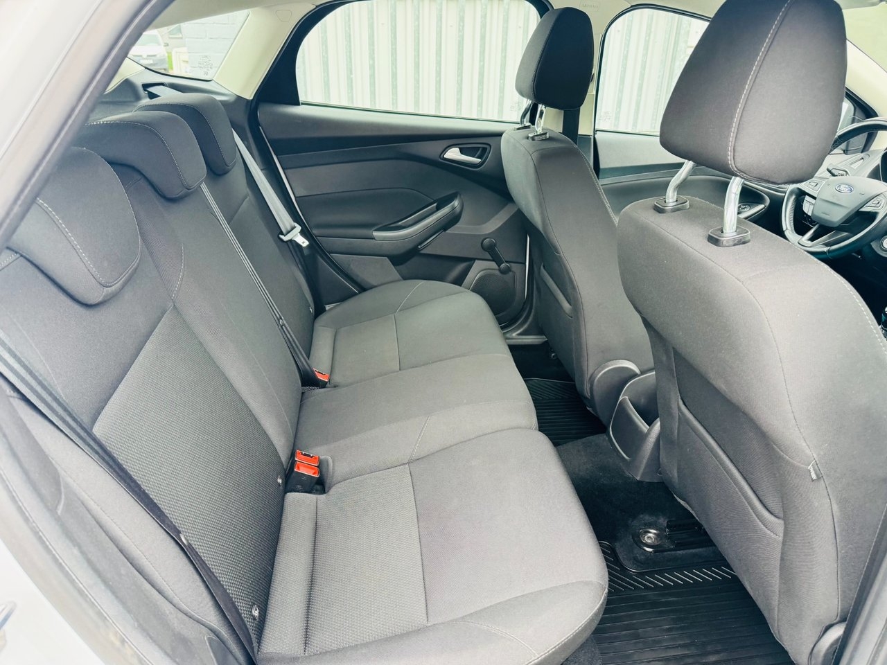 Ford Focus 1.5 TDCi 105HK ECONETIC 2017, bild 6/10