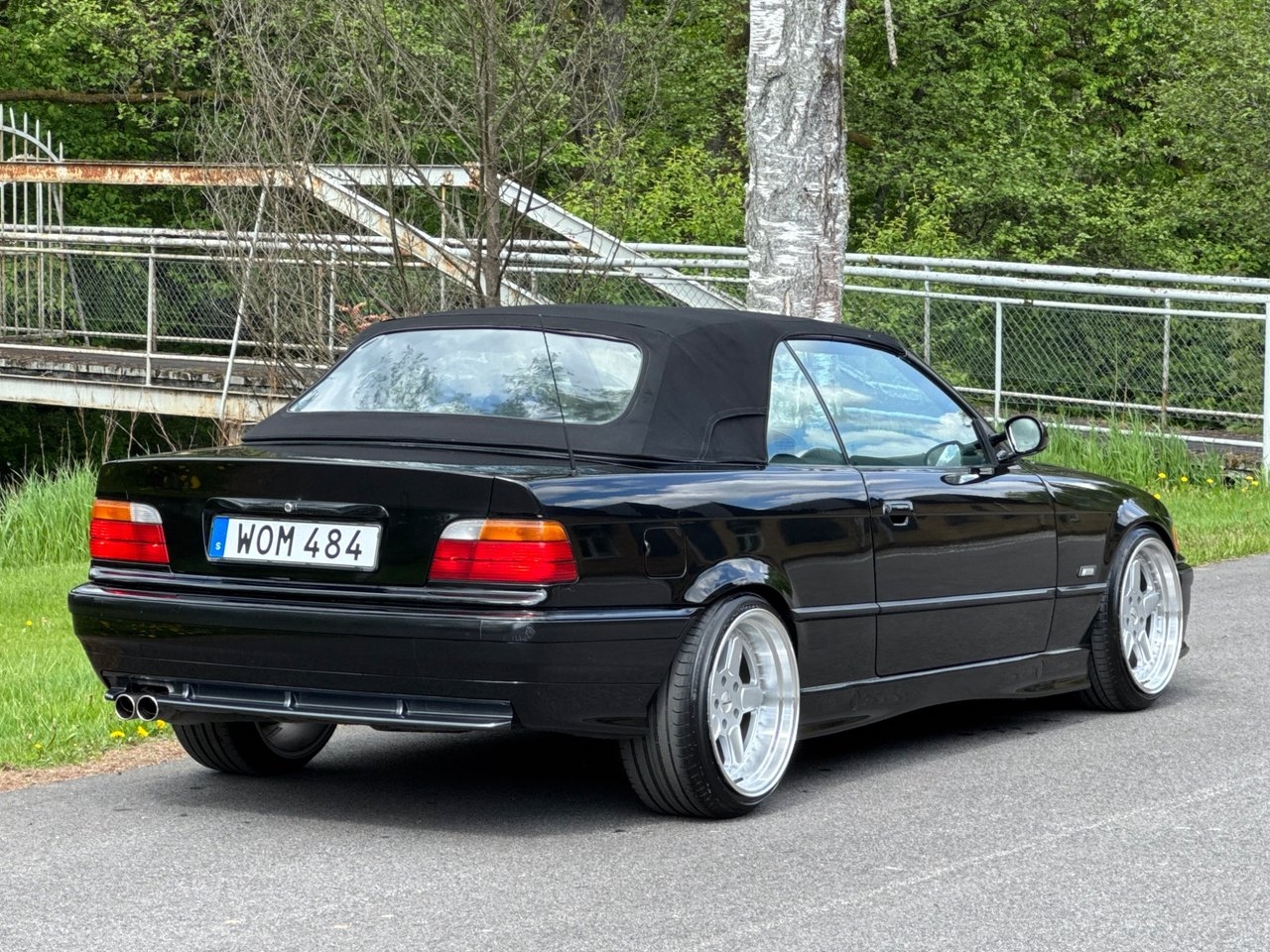 BMW 325 i Convertible 1993, bild 4/10