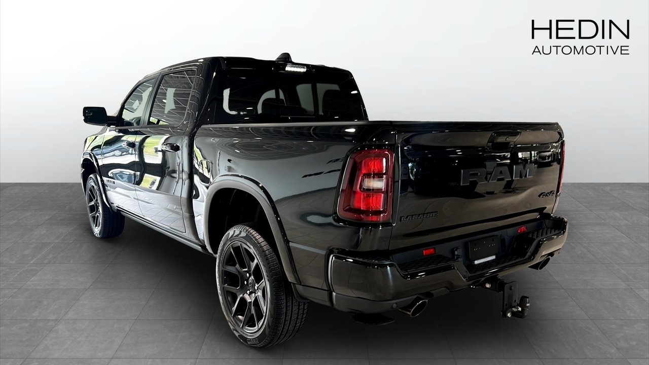 RAM 1500 LARAMIE CREW CAB 2025, bild 2/9