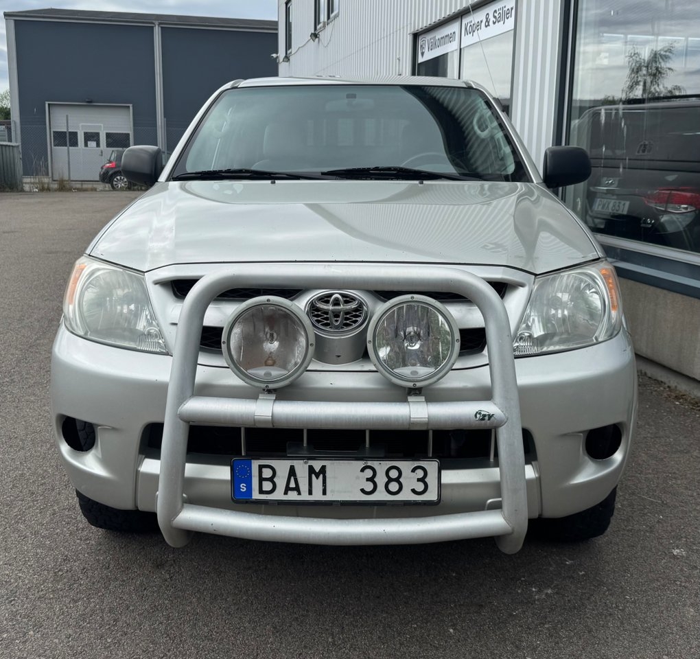 Toyota HiLux Extra Cab 2.5 4WD 2006, bild 5/10