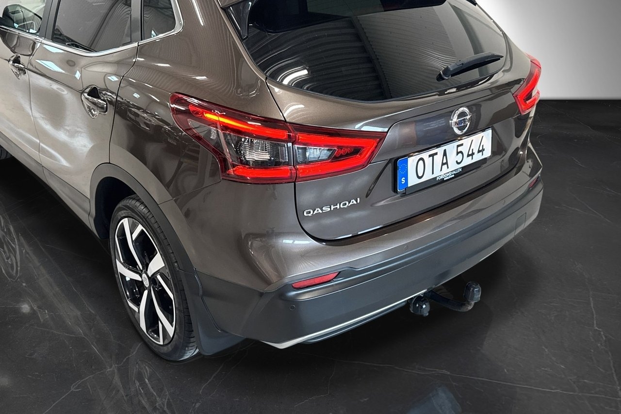 Nissan Qashqai 1.2 DIG-T XTRONIC Tekna 2017, bild 7/26