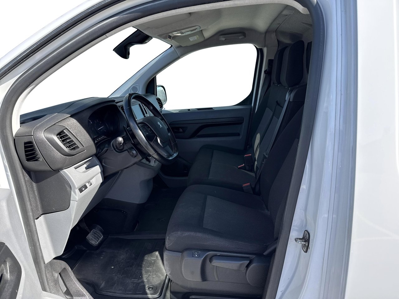 Peugeot Expert Pro+ 2,0 180 Automat 2022, bild 7/10