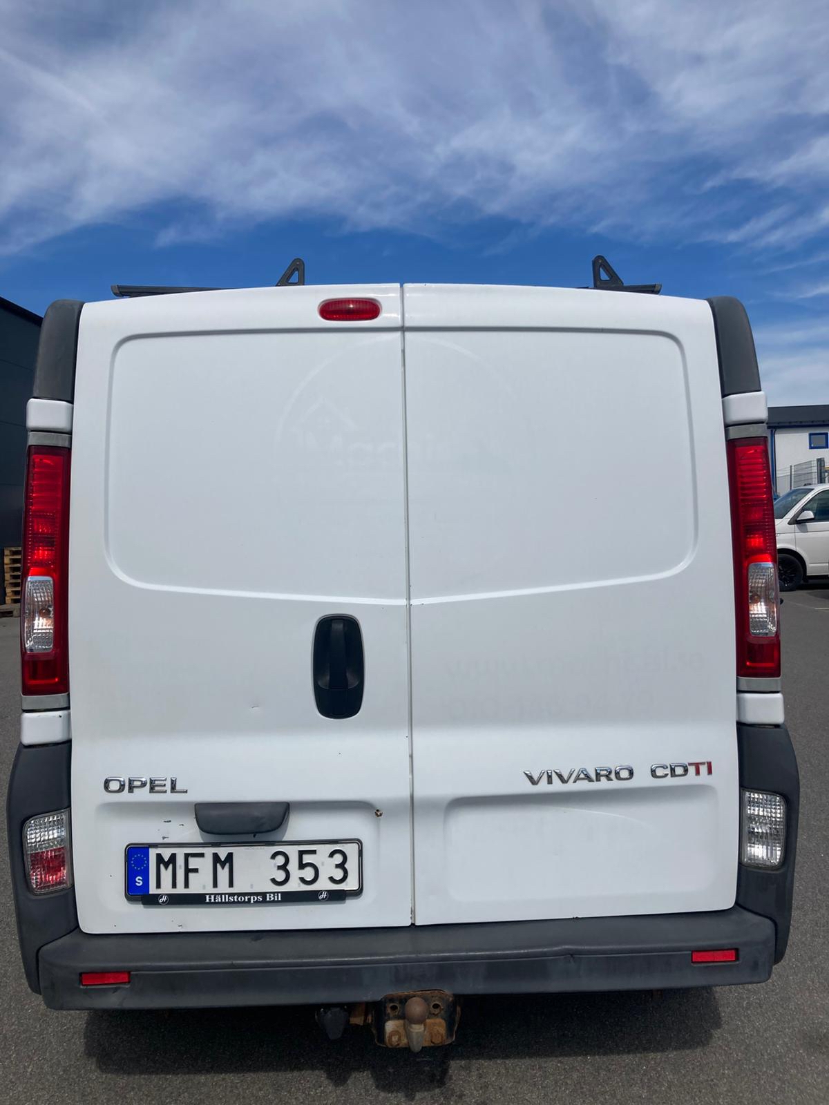 Opel Vivaro 2012, bild 5/10