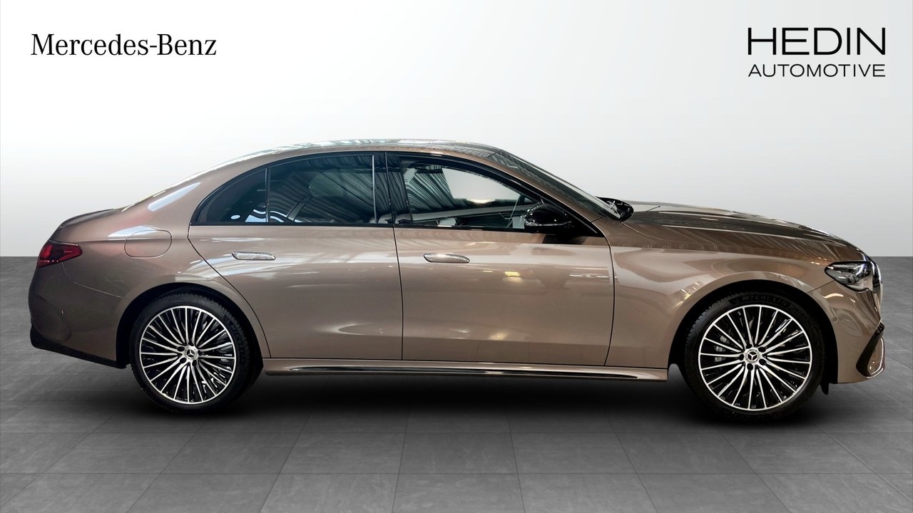 Mercedes-Benz E 300e 2026, bild 4/10