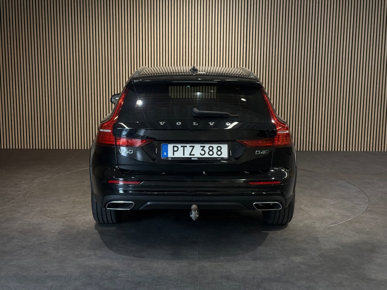 Volvo V60 Cross Country 2019, bild 5/10