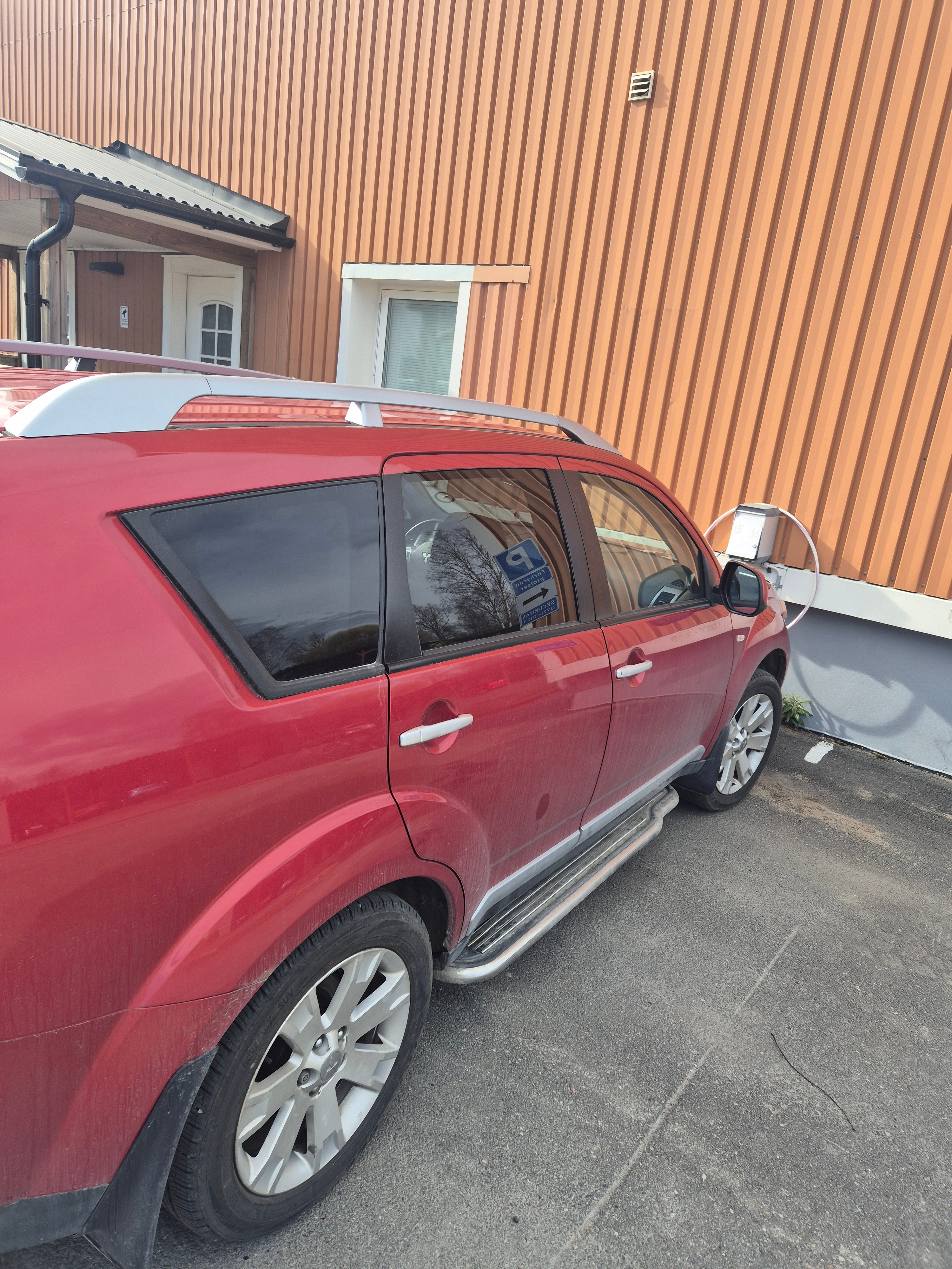 Mitsubishi Outlander 2008, kuva 3/6