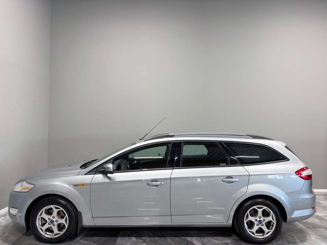Ford Mondeo 2010, kuva 5/25