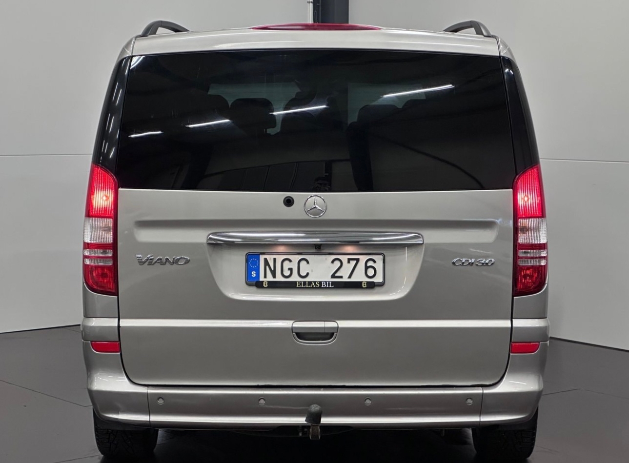 Mercedes-Benz Viano 2013, photo 3/10