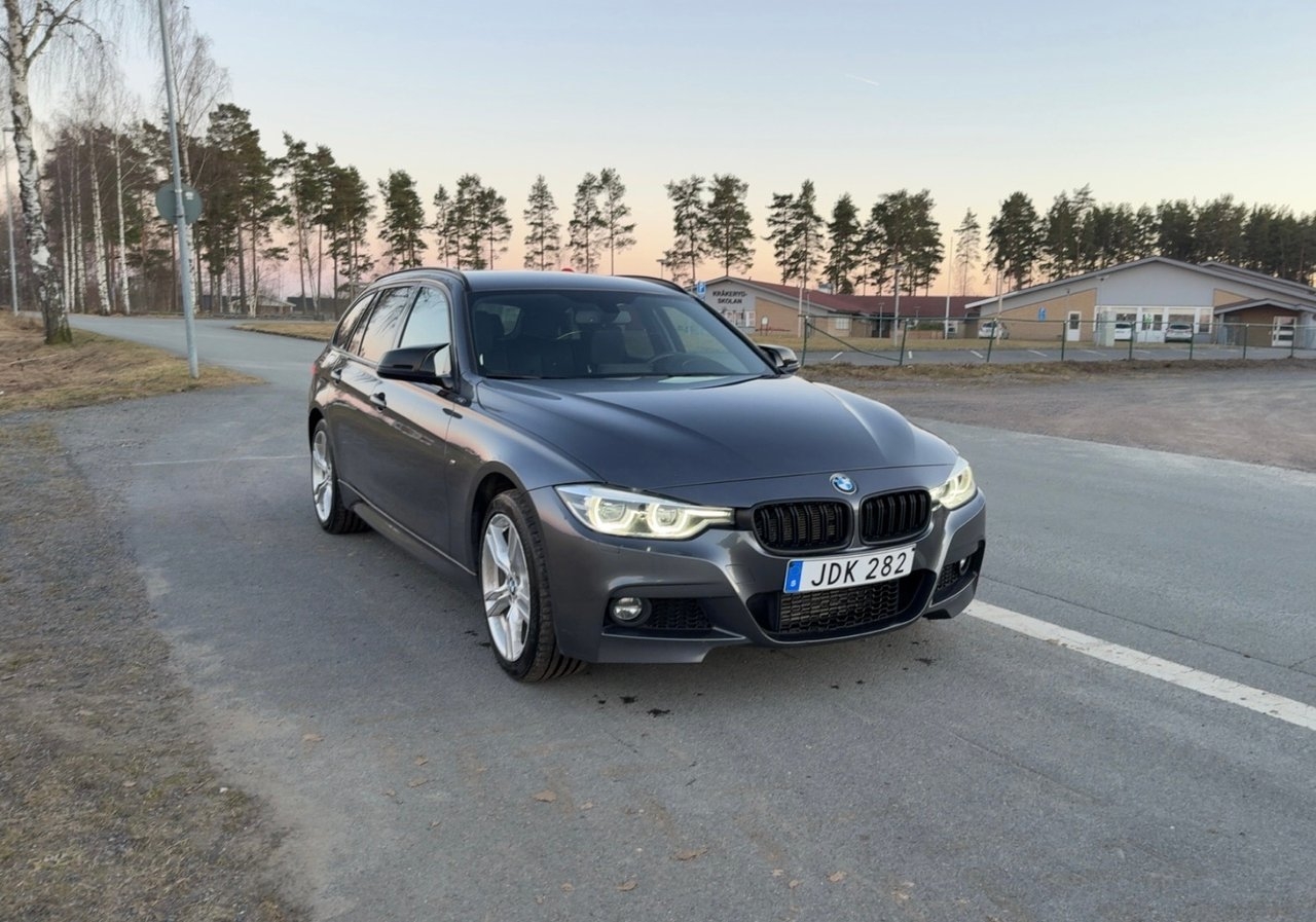 BMW 320 2018, bild 2/7