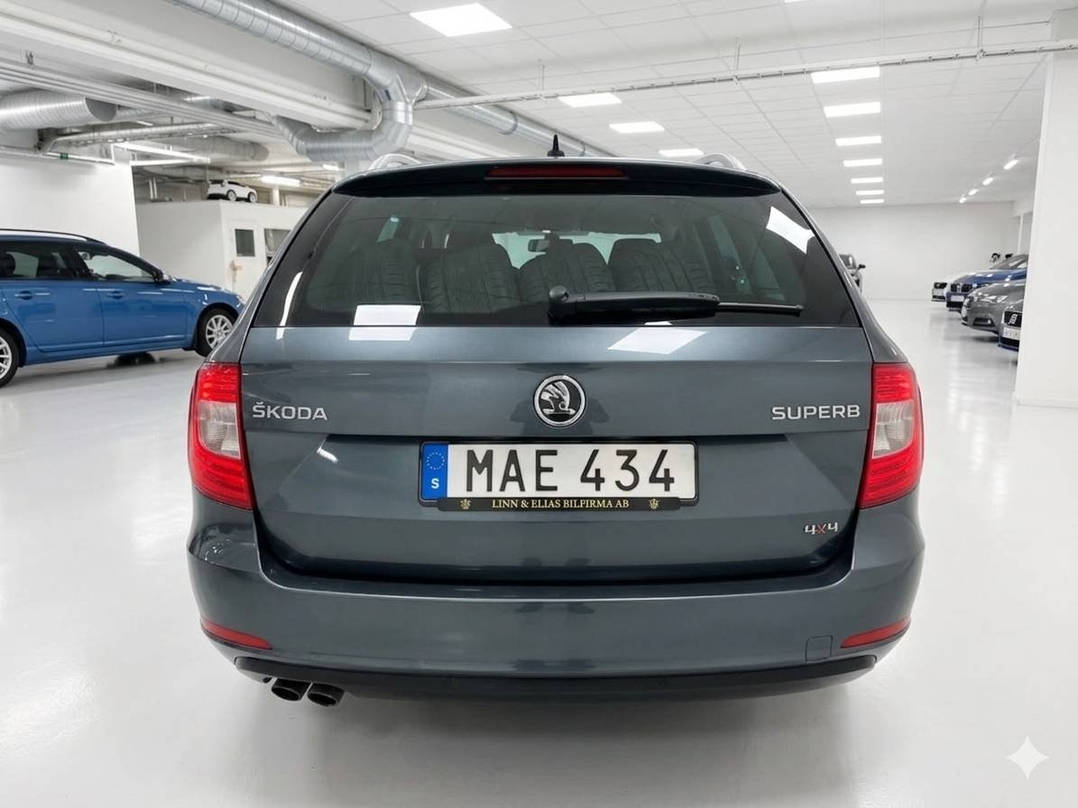 Skoda Superb 2014, photo 6/10