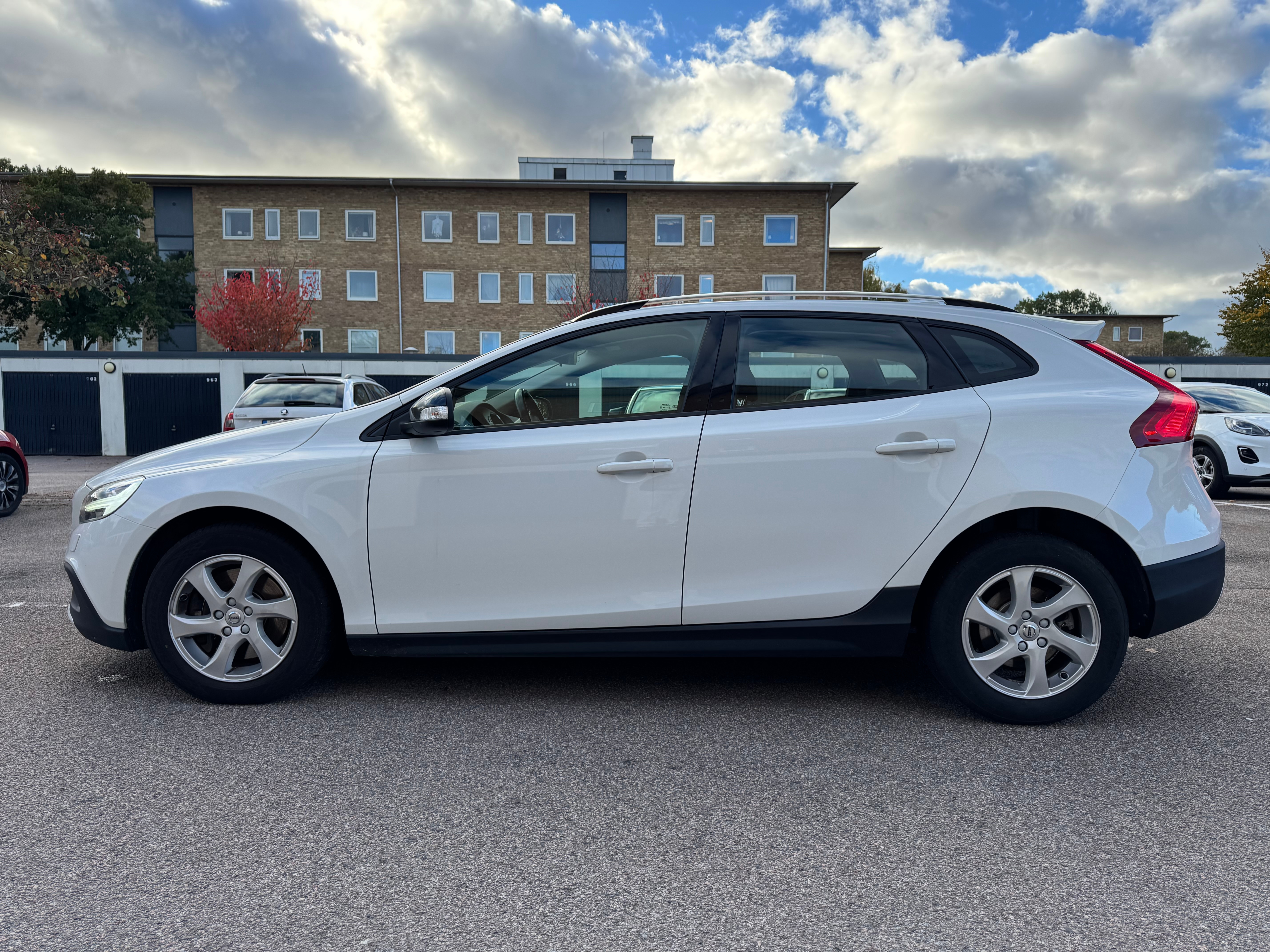 Volvo V40 Cross Country 2019, bild 4/10