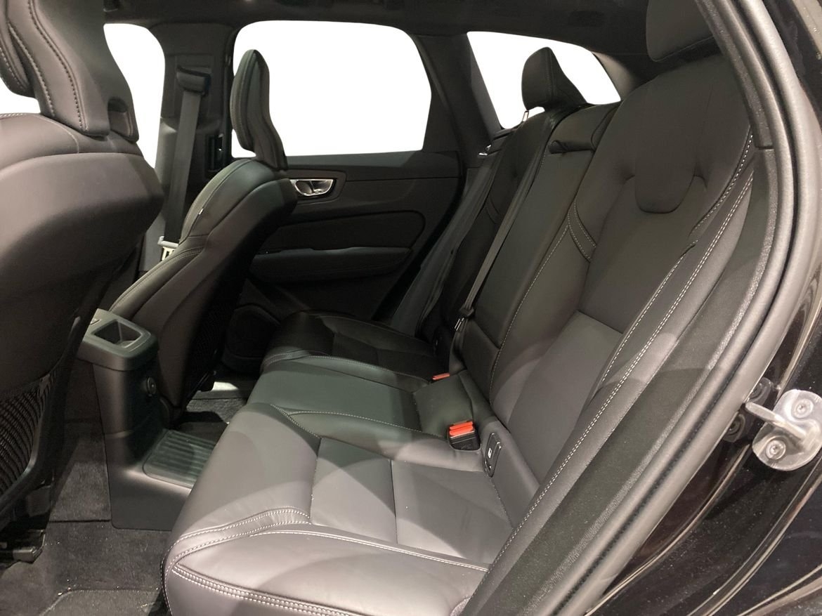 Volvo XC60 T8 Plus Bright Nordic Edition 2026, bild 6/14