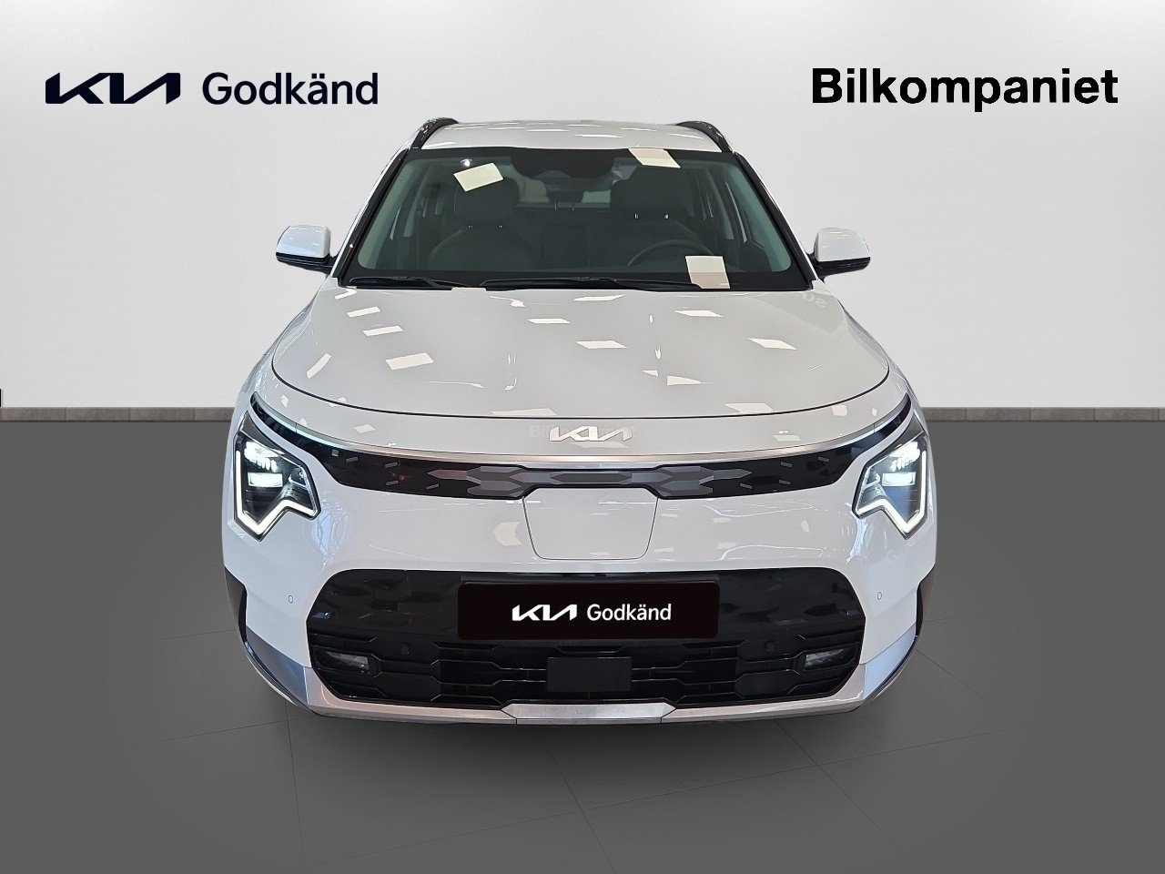 Kia Niro Action 64kWh 204hk (Vinterhjul) 2023, bild 2/14