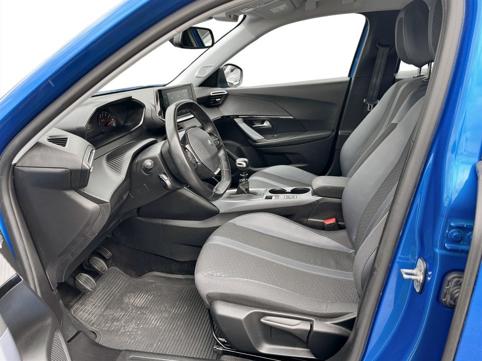 Peugeot 2008 Selection 1.2 PT 100hk 2020, bild 4/17