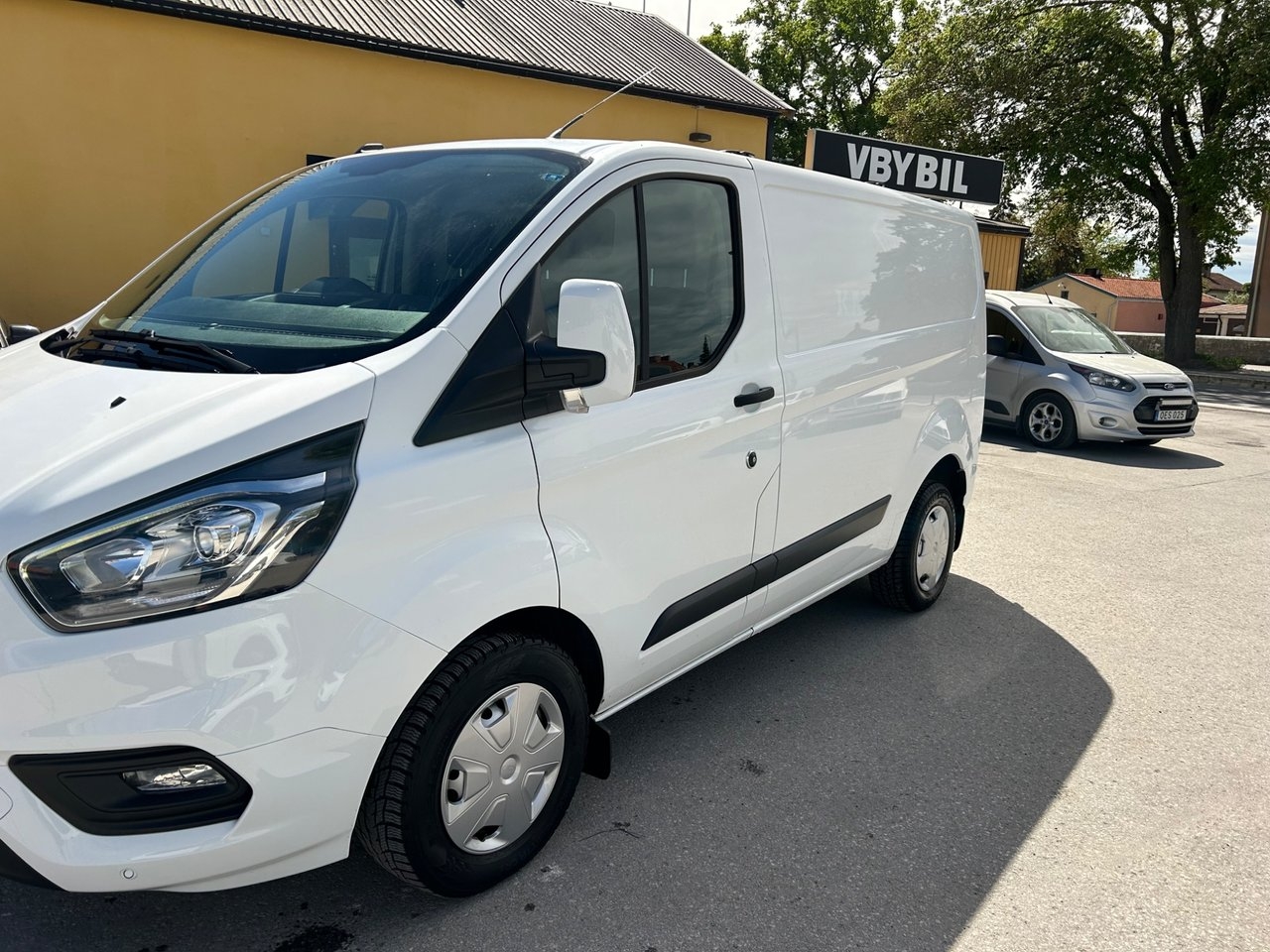 Ford Transit Custom 2021, bild 2/10