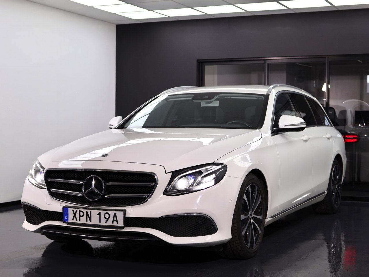 Mercedes-Benz E 2020, bild 2/27