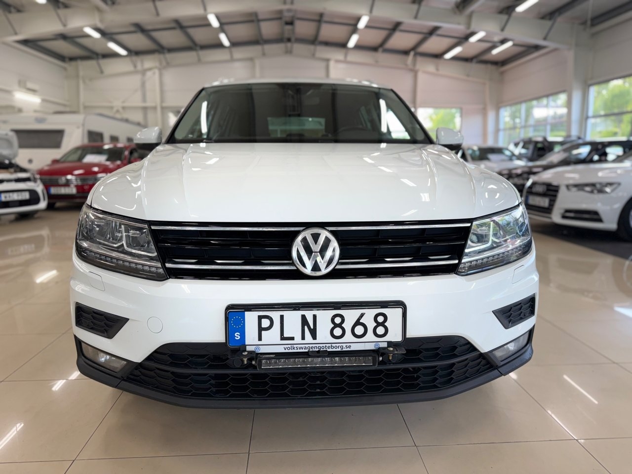 Volkswagen Tiguan 1.4 TSI 4Motion 2018, kuva 2/13