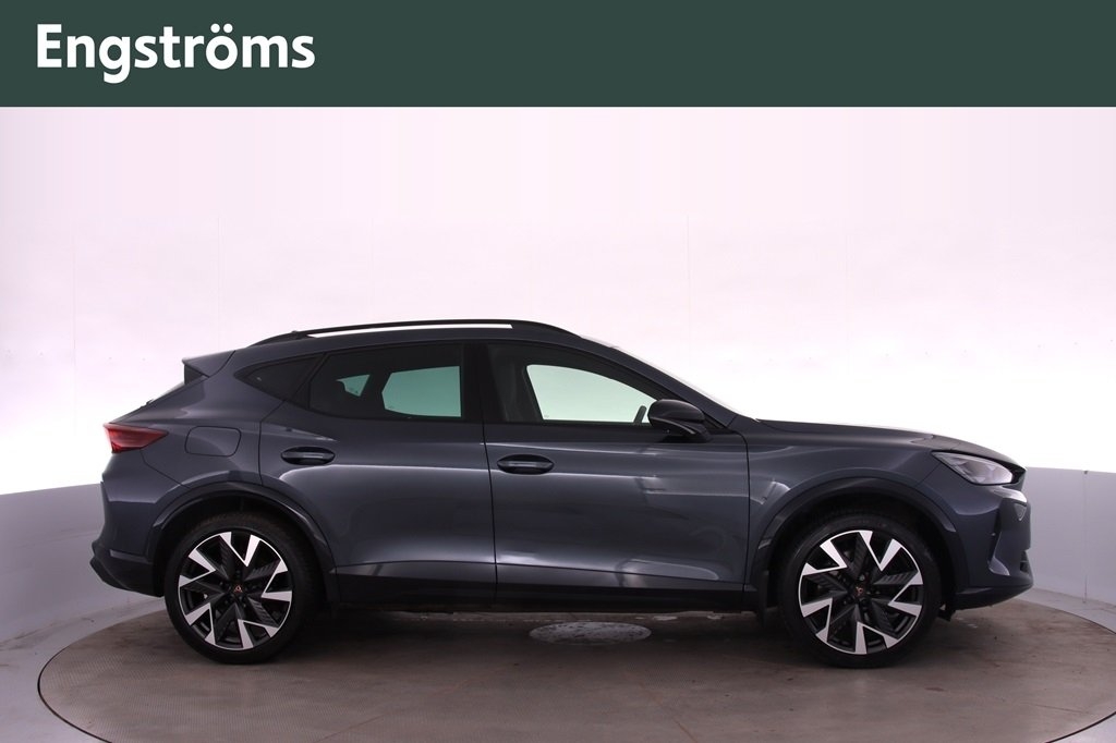 Cupra Formentor VZ E-HYBRID 272hk Drag 2025, photo 2/24