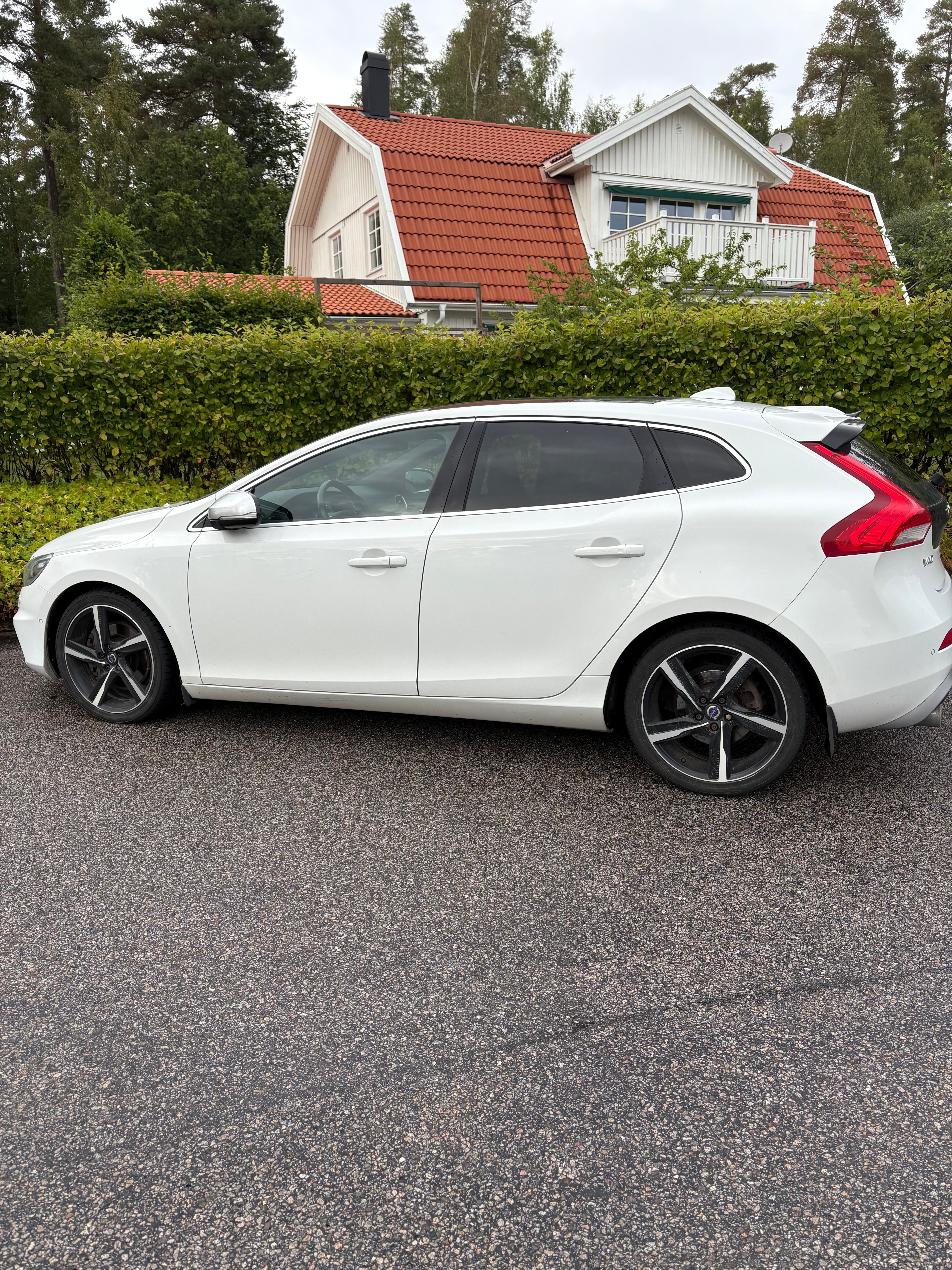 Volvo V40