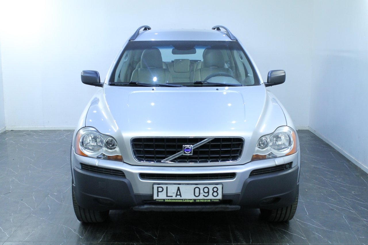 Volvo XC90 2003, photo 2/14