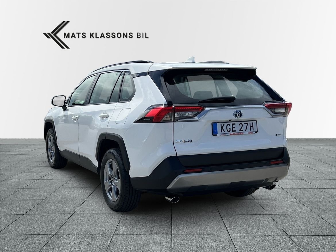 Toyota RAV4 2.5 AWDi Active Komfortpaket 2026, kuva 2/10