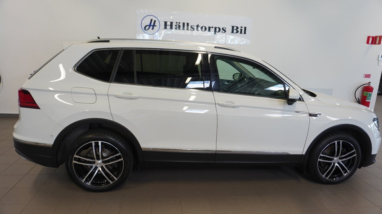 Volkswagen Tiguan Allspace 2018, photo 2/10