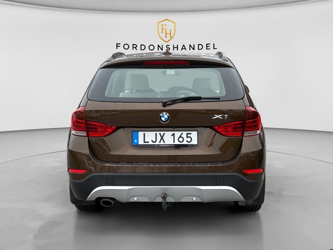 BMW X1 xDrive20d xLine Drag 2014, kuva 6/10