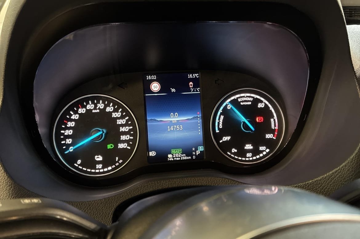 Mercedes-Benz eSprinter 320 plåtskåp 2025, photo 6/18
