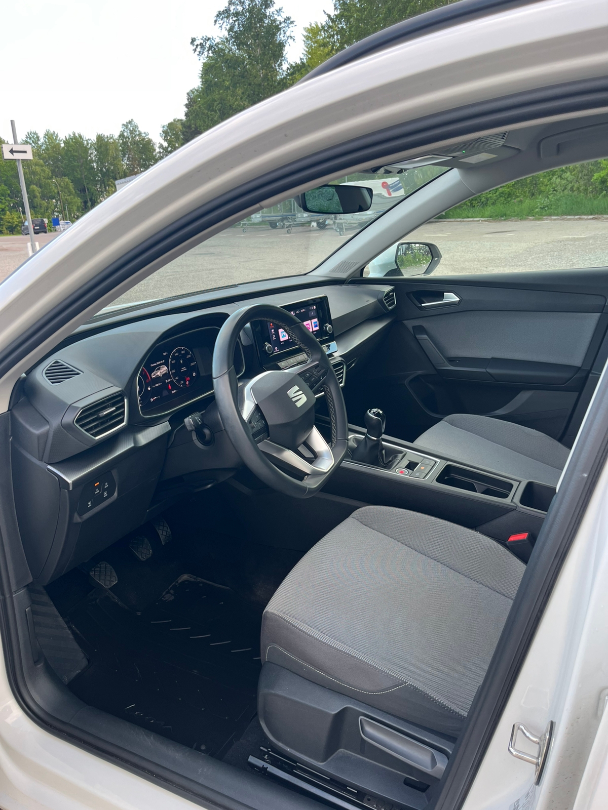 Seat Leon Sportstourer 1.0 TSI 2024, bild 5/10