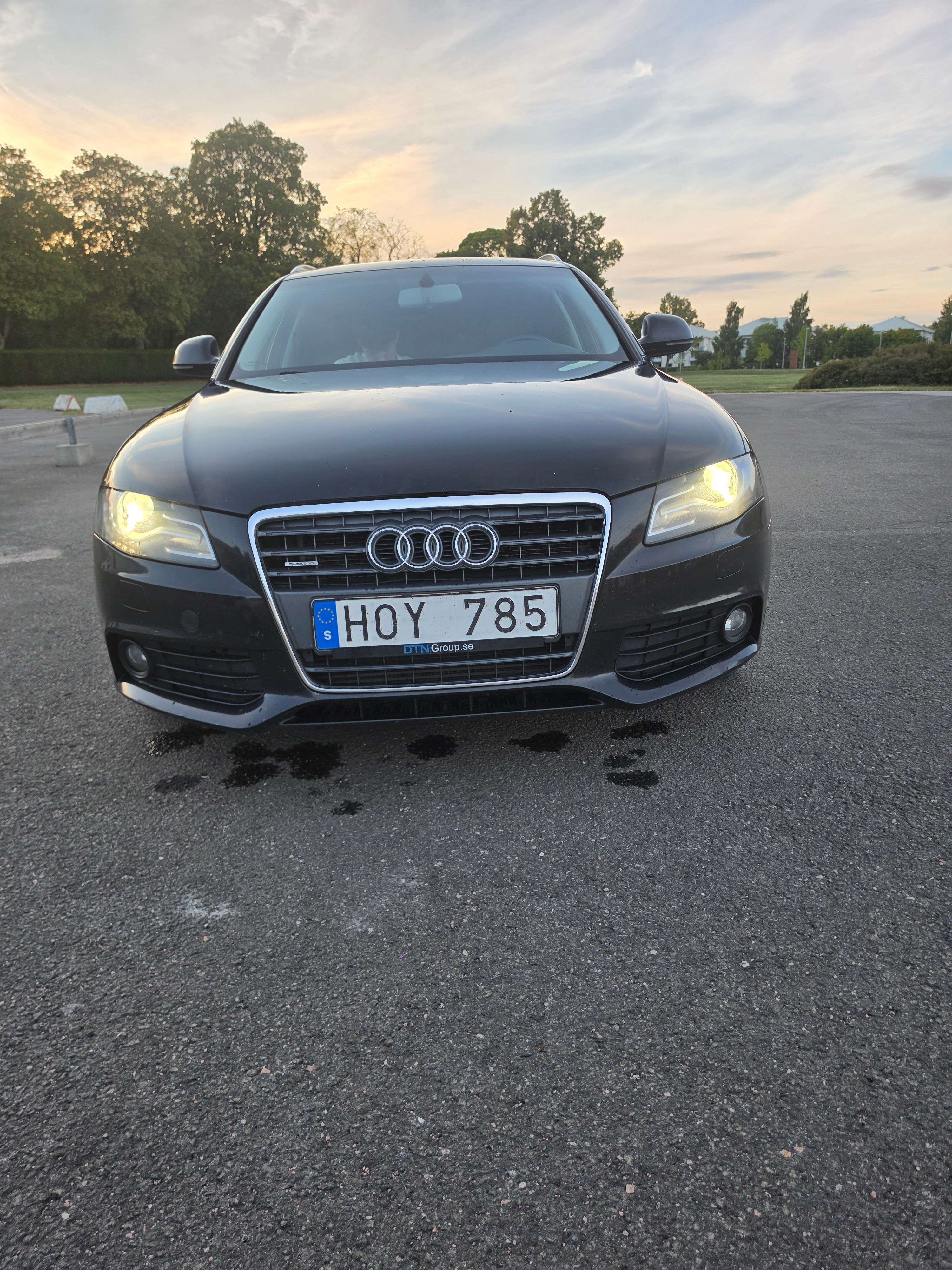 Audi A4 Avant 2.0 TFSI quattro Manuell 2009, bild 5/5