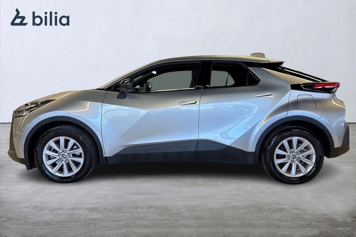 Toyota C-HR 2025, photo 3/10