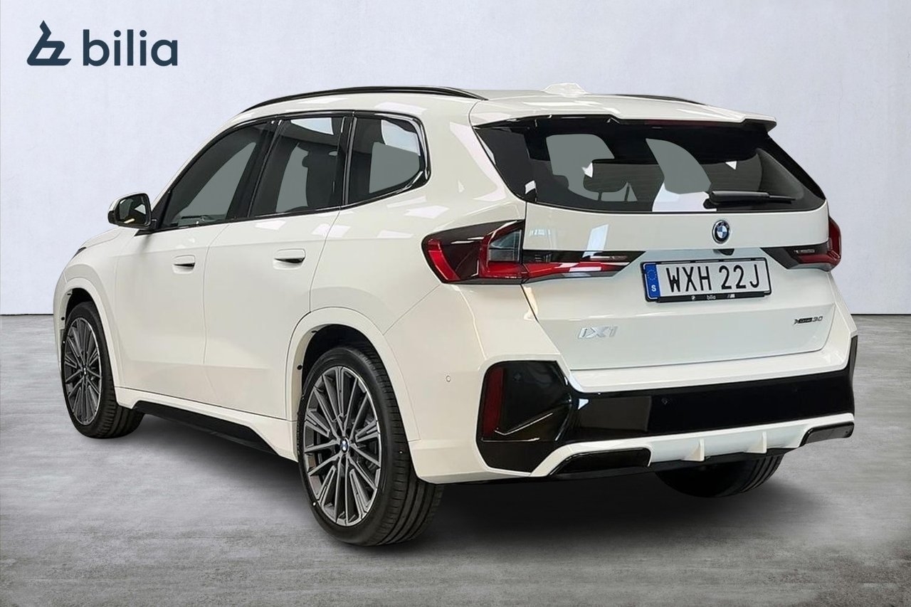 BMW iX1 xDrive30 M-Sport/360° 2026, kuva 5/15