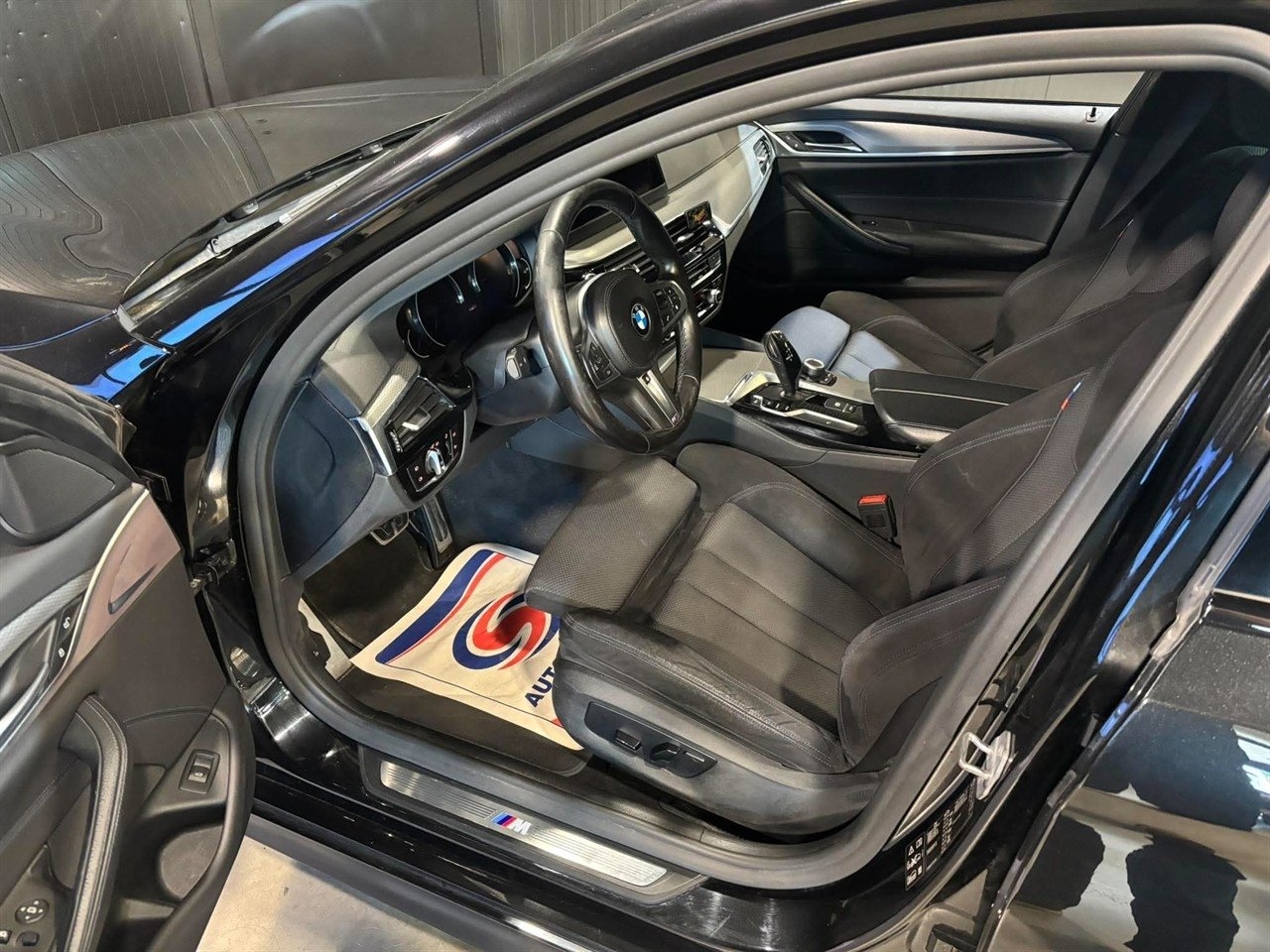 BMW 520 2018, bild 7/10