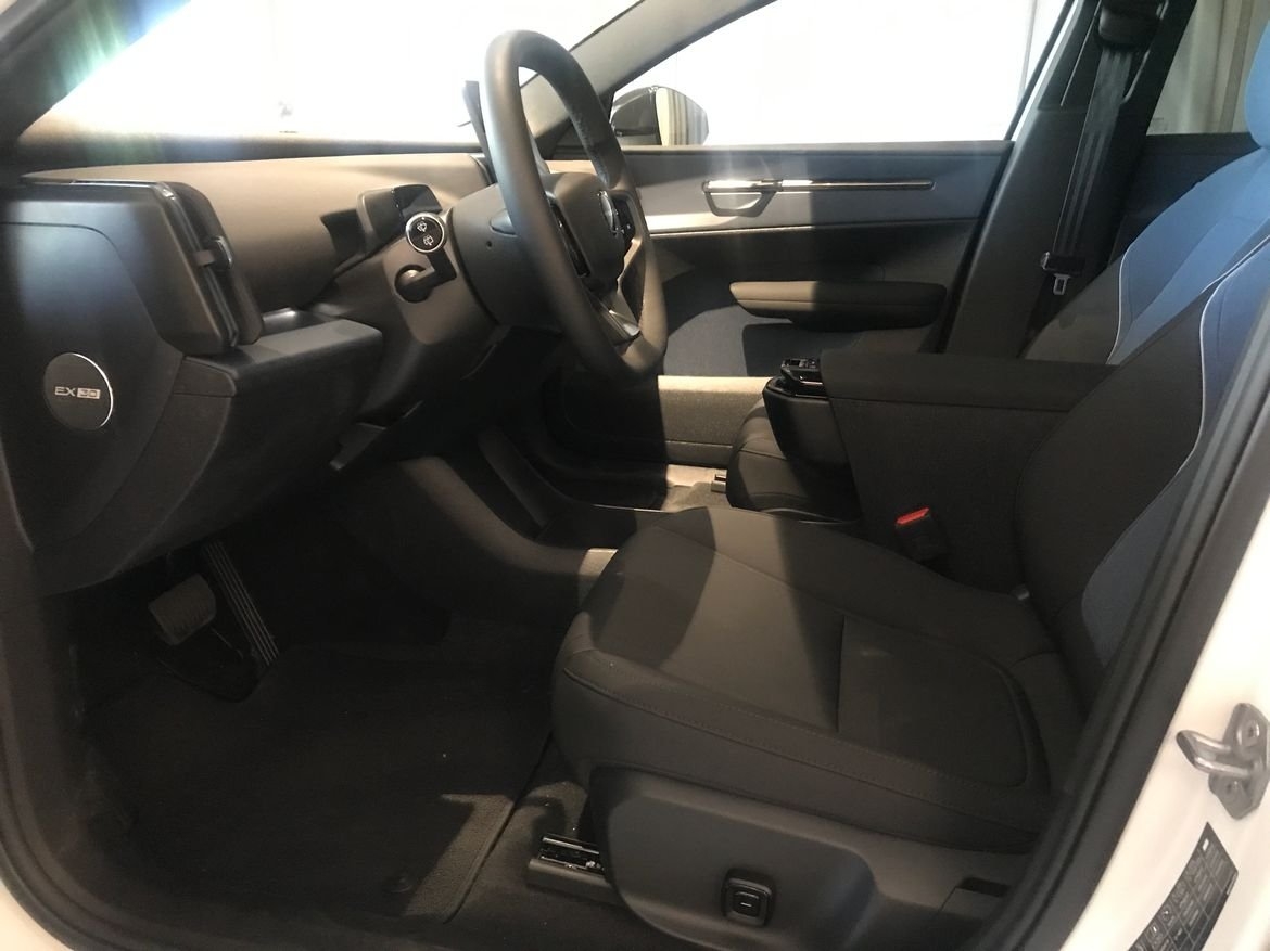 Volvo EX30 2026, bild 5/10