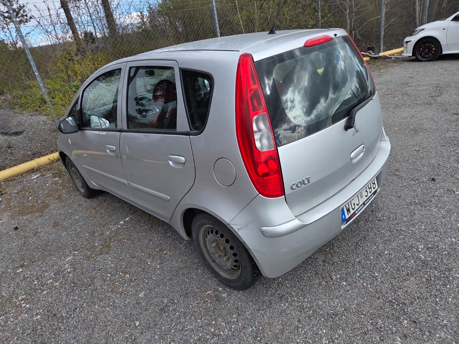 Mitsubishi Colt 1.3 MIVEC Allshift 2005, bild 2/7