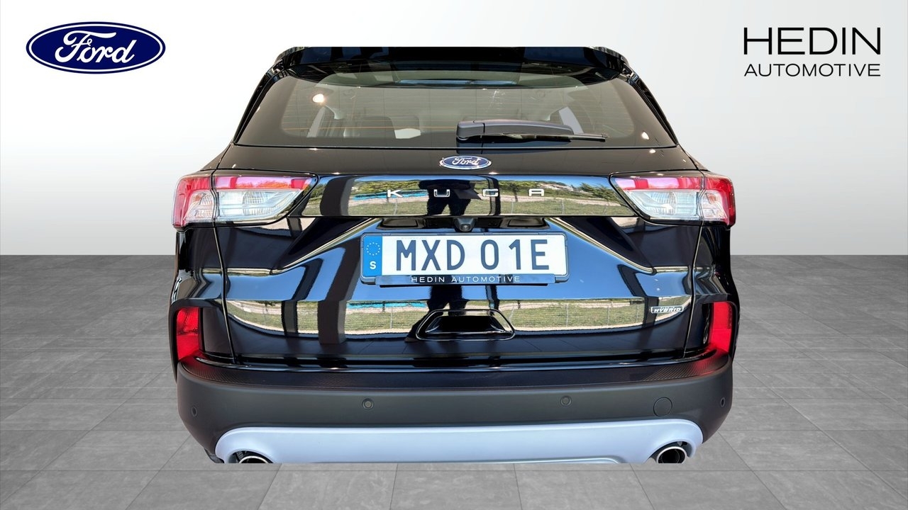 Ford Kuga Titanium Plug-In Hybrid 225hk 2023, bild 7/10