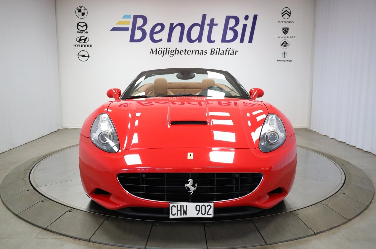 Ferrari California 2010, bild 2/35