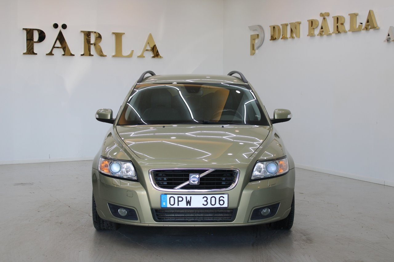 Volvo V50 2008, photo 2/10