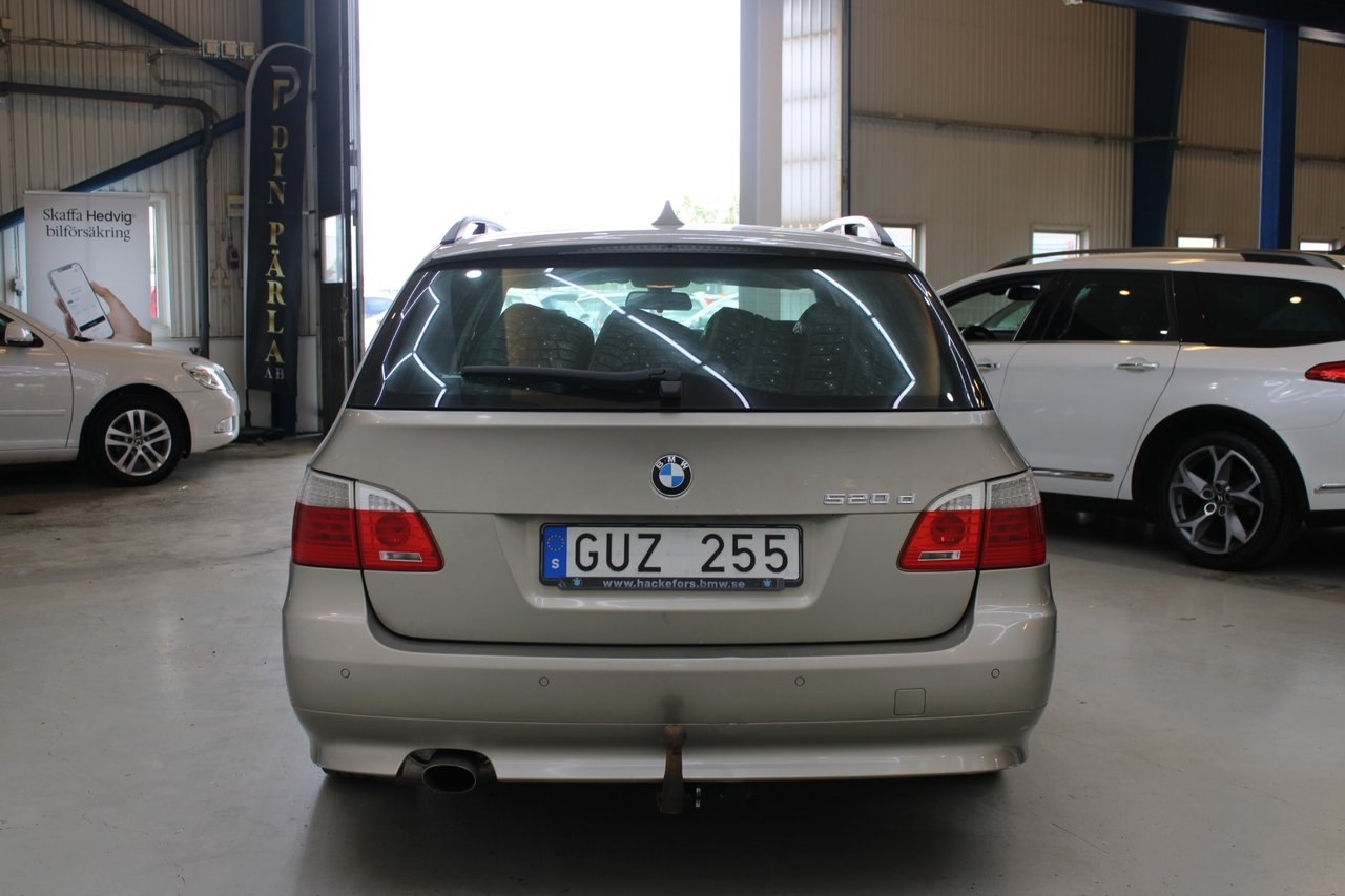 BMW 520 d Touring Servad Automat Drag 2007, photo 5/10