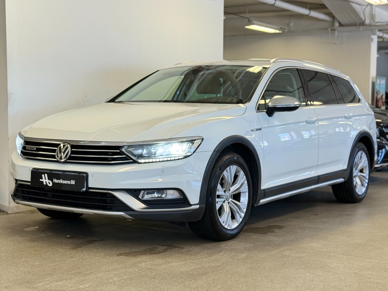Volkswagen Passat 2018, bild 4/16