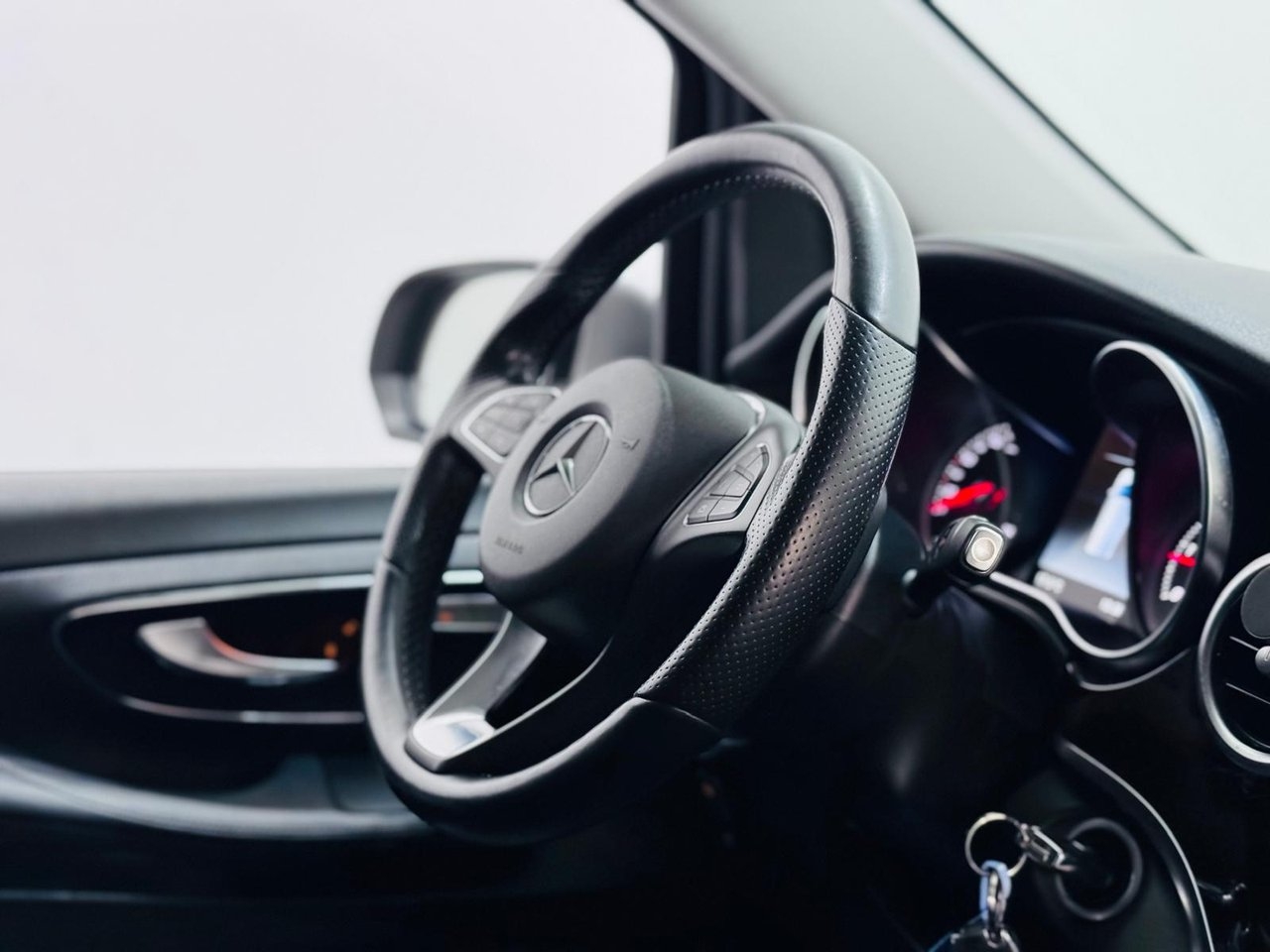 Mercedes-Benz V 2014, bild 3/10
