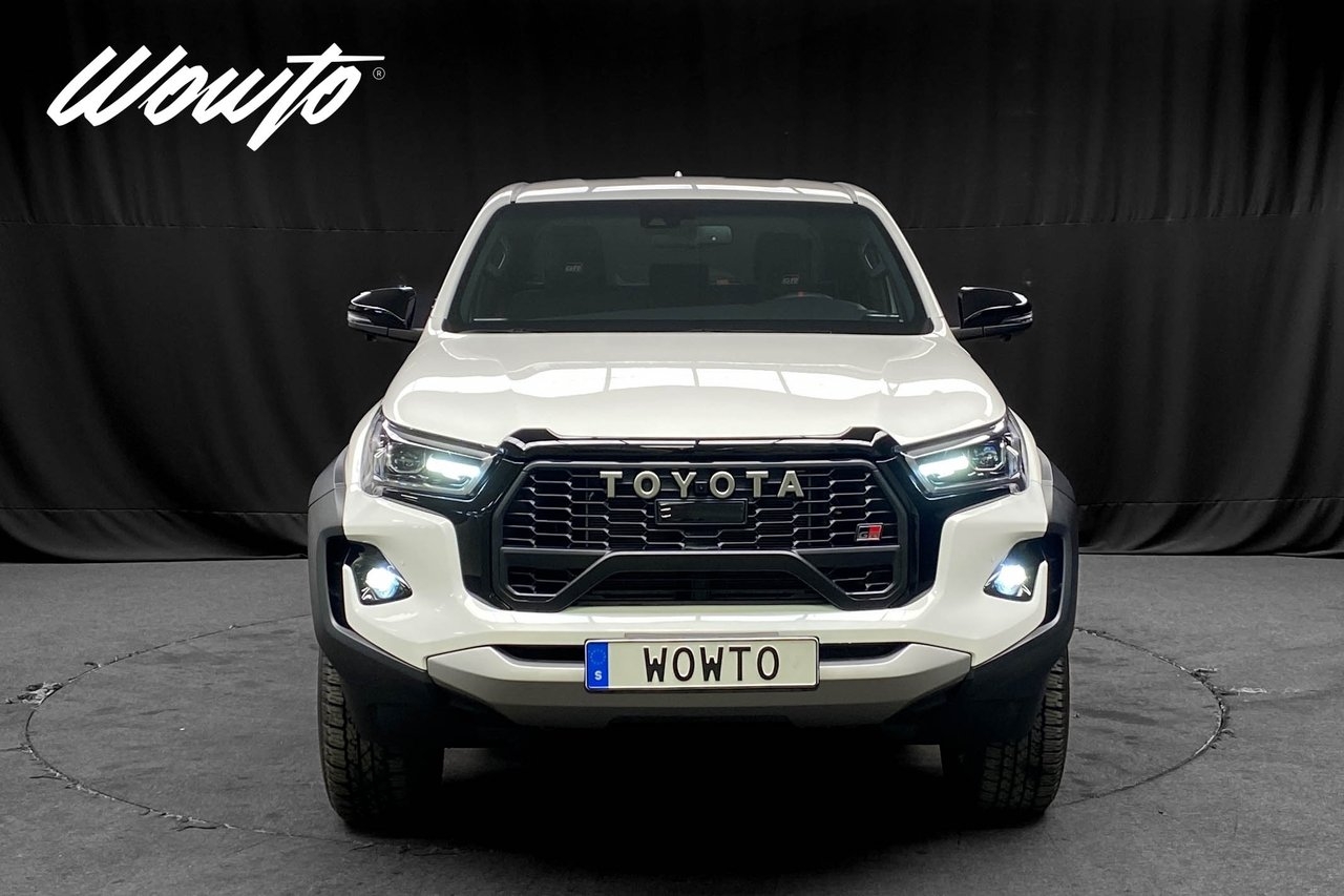 Toyota HiLux 2026, bild 2/26