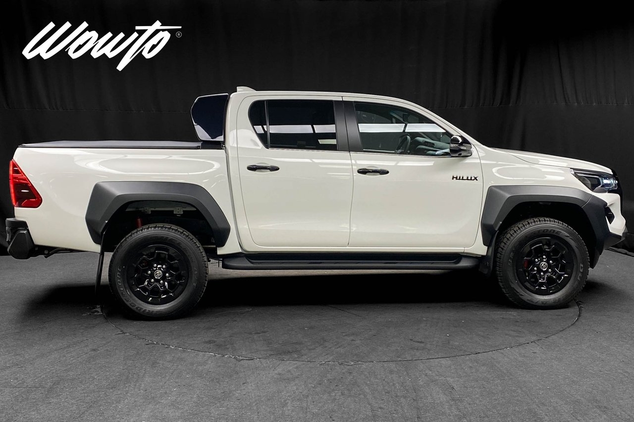 Toyota HiLux 2026, bild 3/26