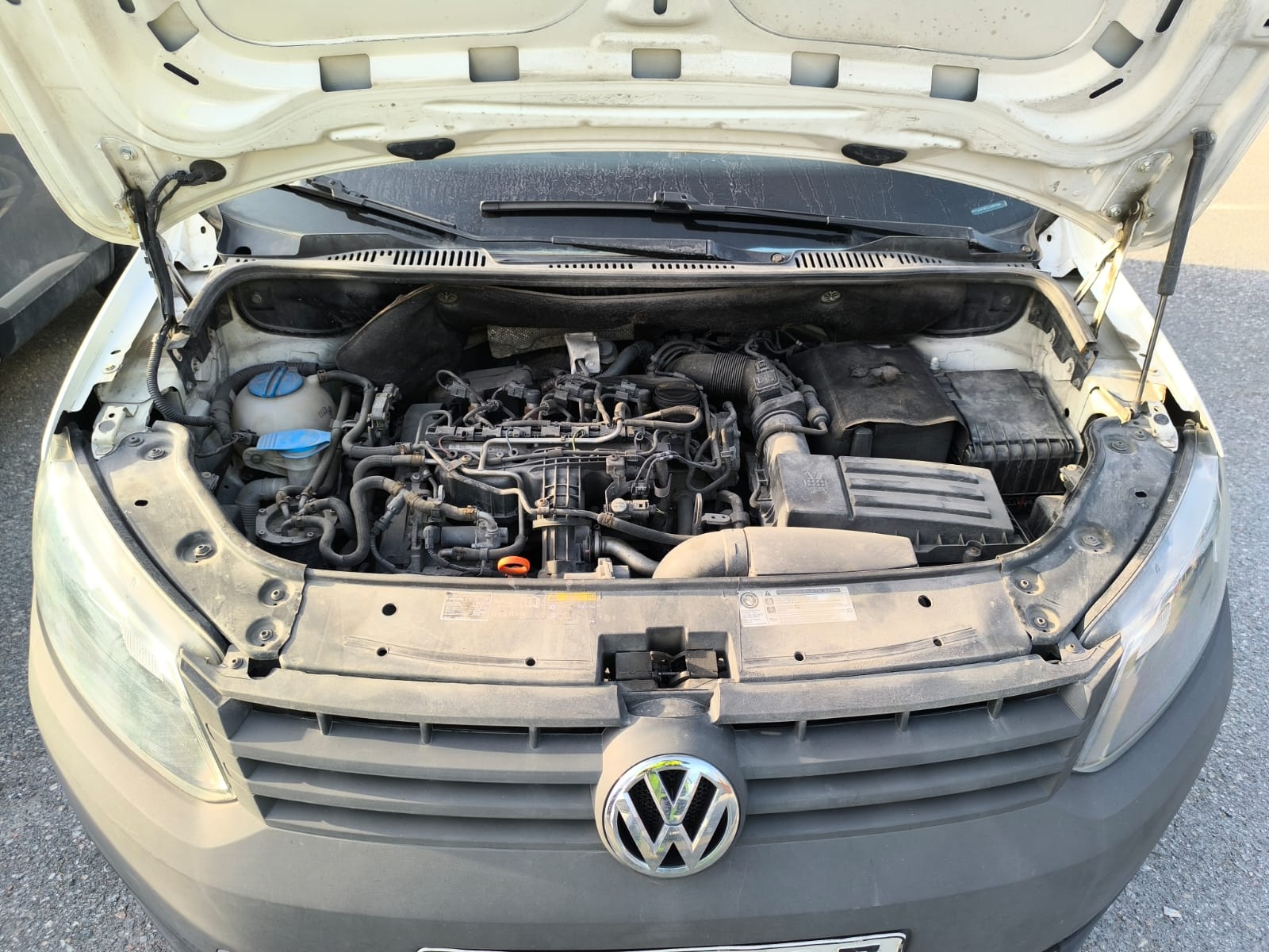 Volkswagen Caddy 2012, bild 2/9