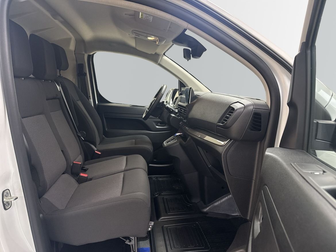 Toyota Proace 2025, photo 7/10