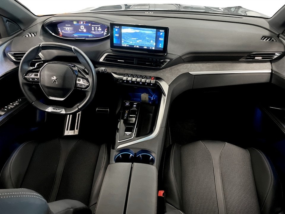 Peugeot 3008 GT 1.2 PT 130hk Aut 2024, photo 6/17
