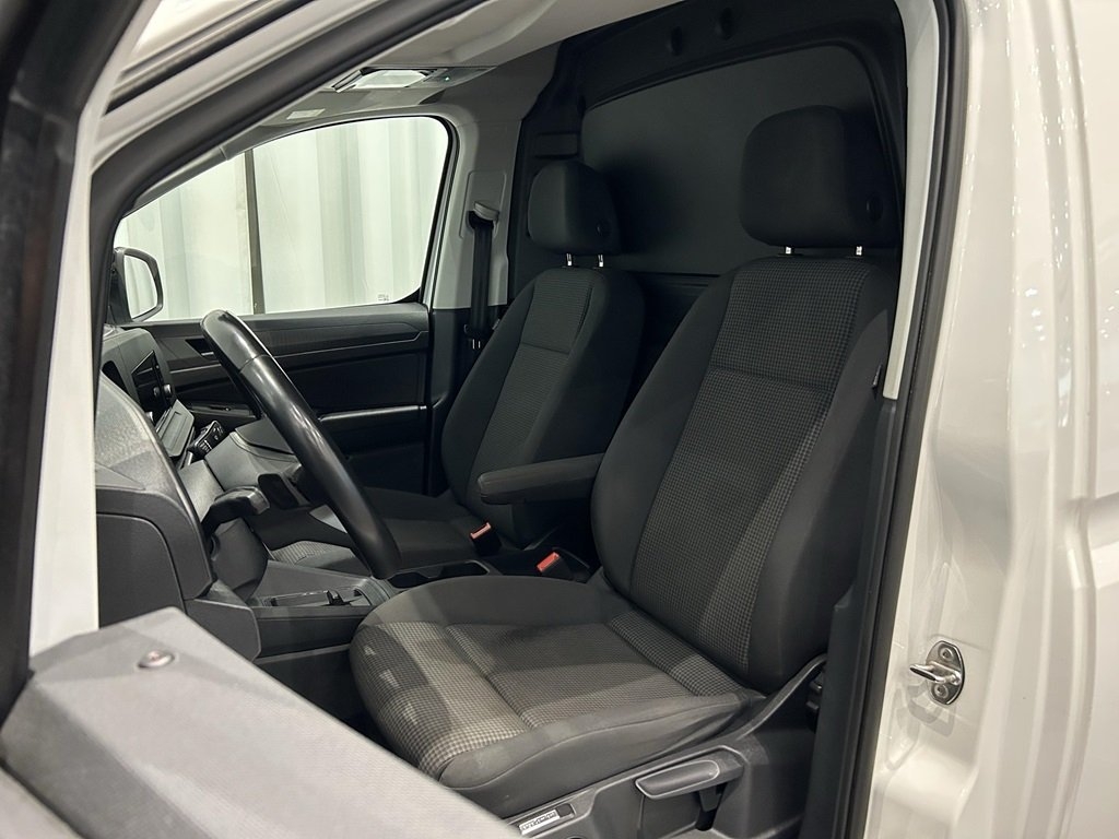 Volkswagen Caddy Cargo TDI 122hk DSG 2022, bild 6/11